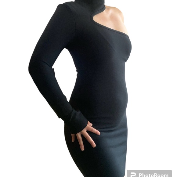 NEW One Shoulder Midi Asymmetrical Dress in Black - Picture 12 of 17
